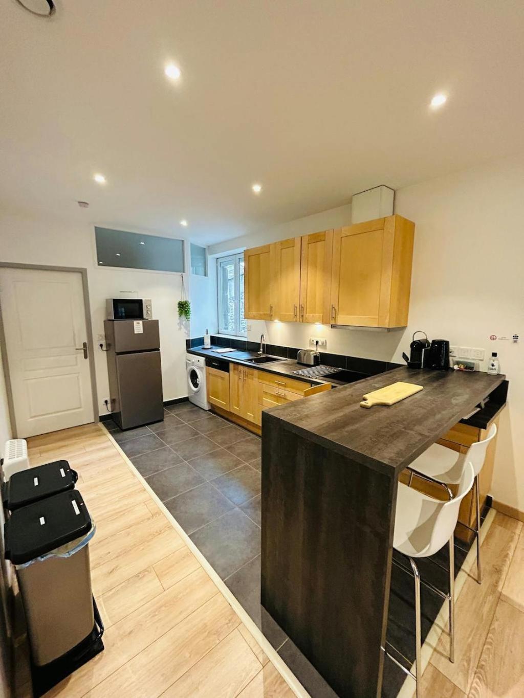 Apartamento L'Etape Des Sacres Reims Exterior foto